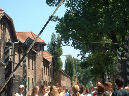 arbeit macht frei