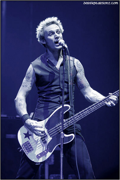 mike dirnt